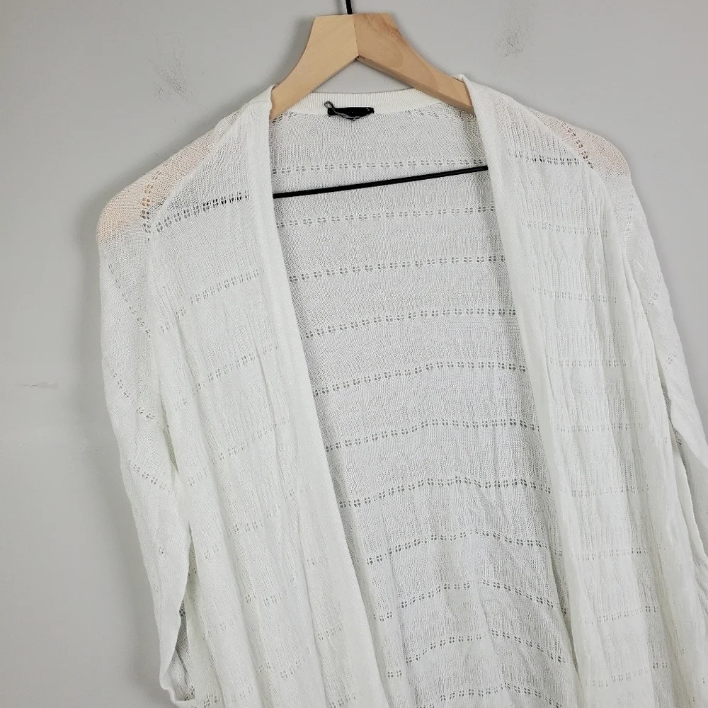 Torrid White Crochet Wrap Cardigan 0 - Picture 7 of 12